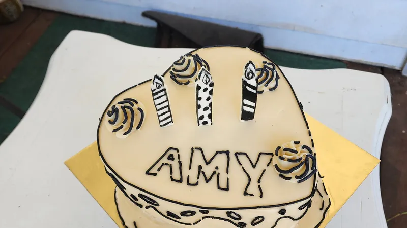 cartoon cake 2