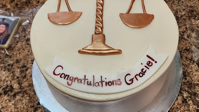 lawyer cake
