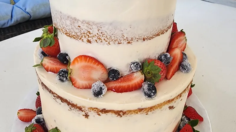 strawberries tier cake