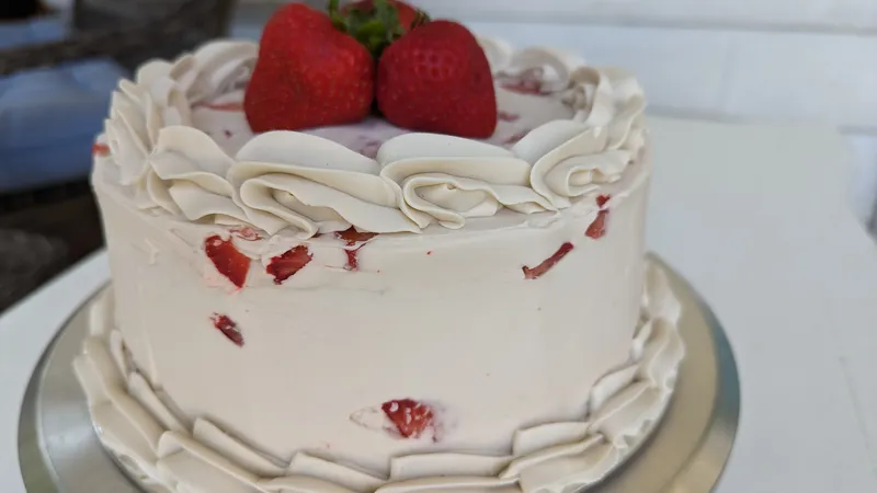 strawberry swirl mini
